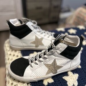 Vintage Havana Black and White Gold Star High-Tops